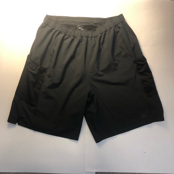 REI Men’s athletic/hiking shorts small - Picture 2 of 5